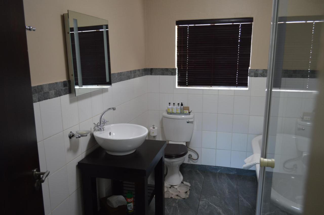 Lemon & Lime Guesthouse Bloemfontein Exterior photo